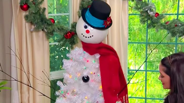 Holiday Decor Idea: DIY Snowman Tree