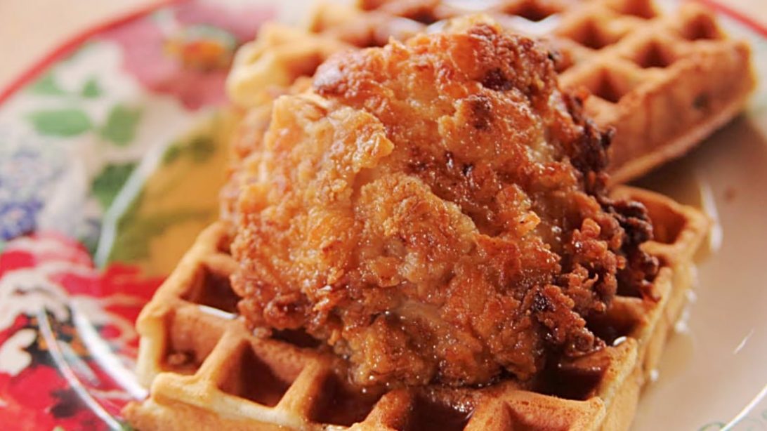 The Pioneer Woman's Chicken & Waffles Are Like Heaven On Your Tastebuds