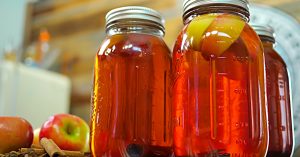 Learn to make this delicious apple pie moonshine recipe