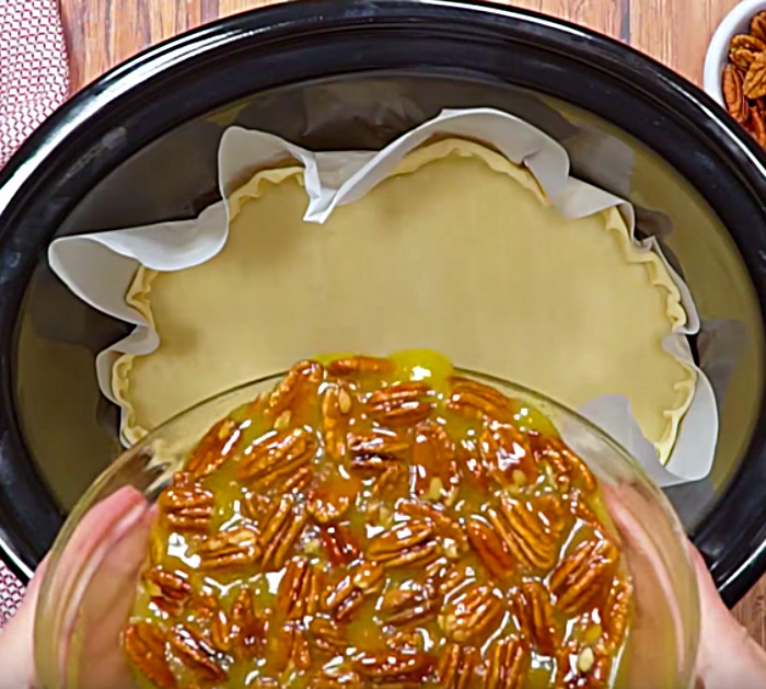 Quick crockpot pecan pie recipe
