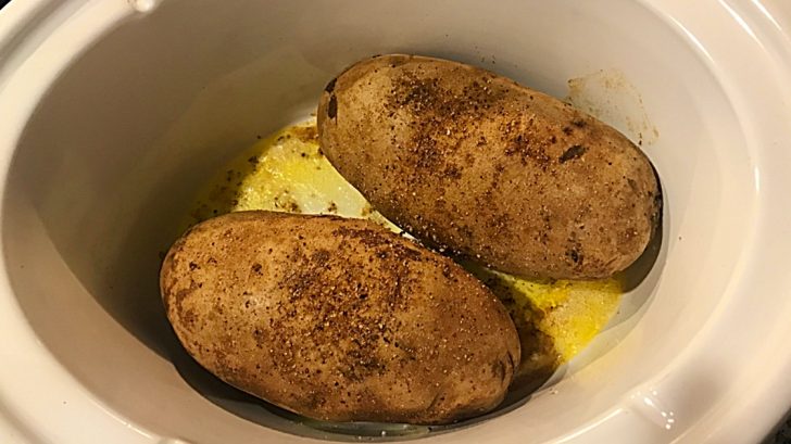 Learn to make this easy crockpot backed potato recipe