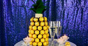 Learn to make a quick east last minute DIY Ferrero Roche Pineapple Champagne Gift