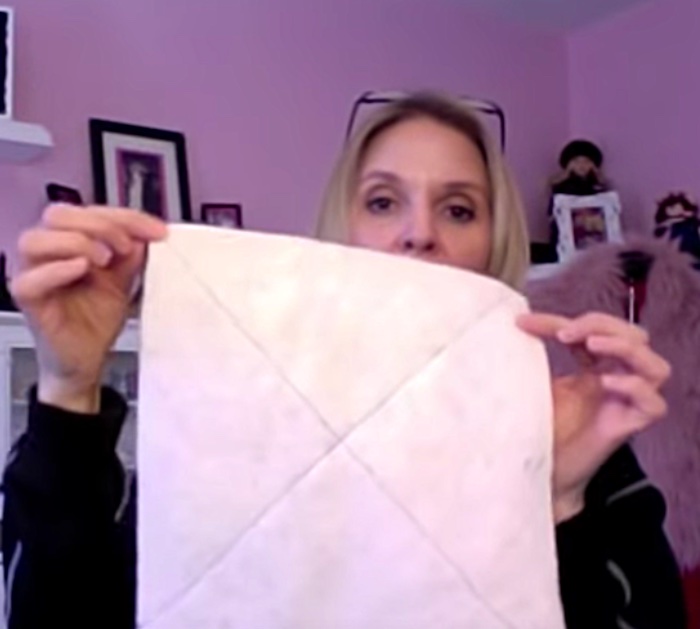 Make quilted bowl cozies to keep your oatmeal hot and prevent burns with fabric scraps