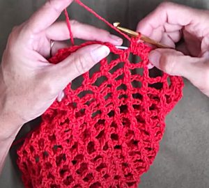 How To make a Mason Jar Lantern With a Hanging Crochet Basket