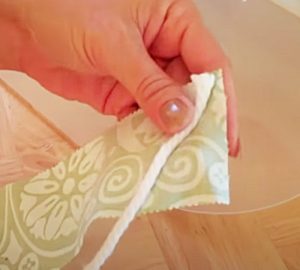 Use Jelly Rolls To Make A Piping Bowl