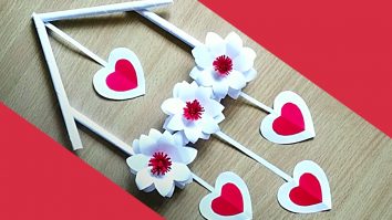 How To Make a Paper Flower Wall Hanging